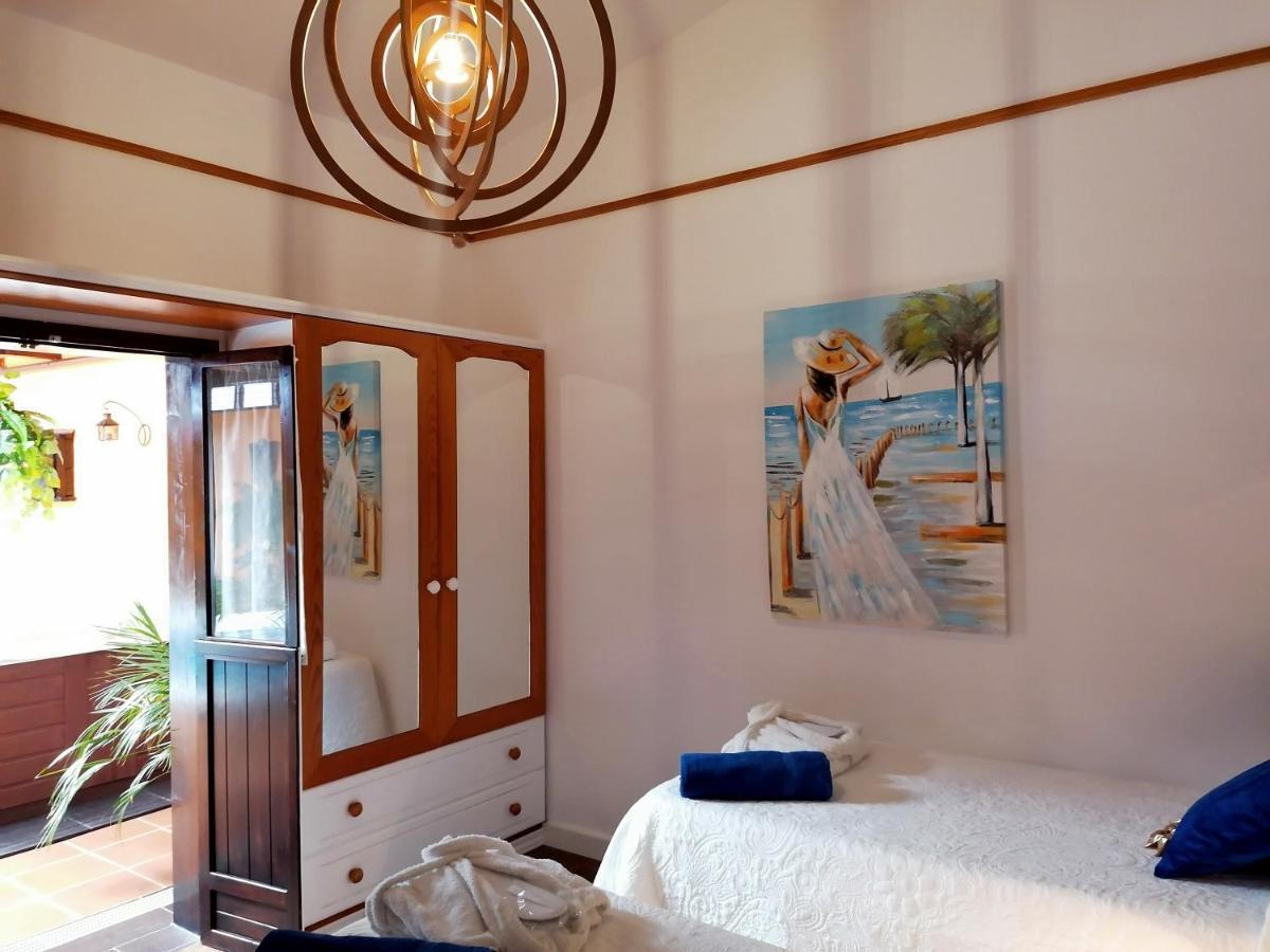 Villa Spa Las Tinajas Triquivijate Eksteriør bilde