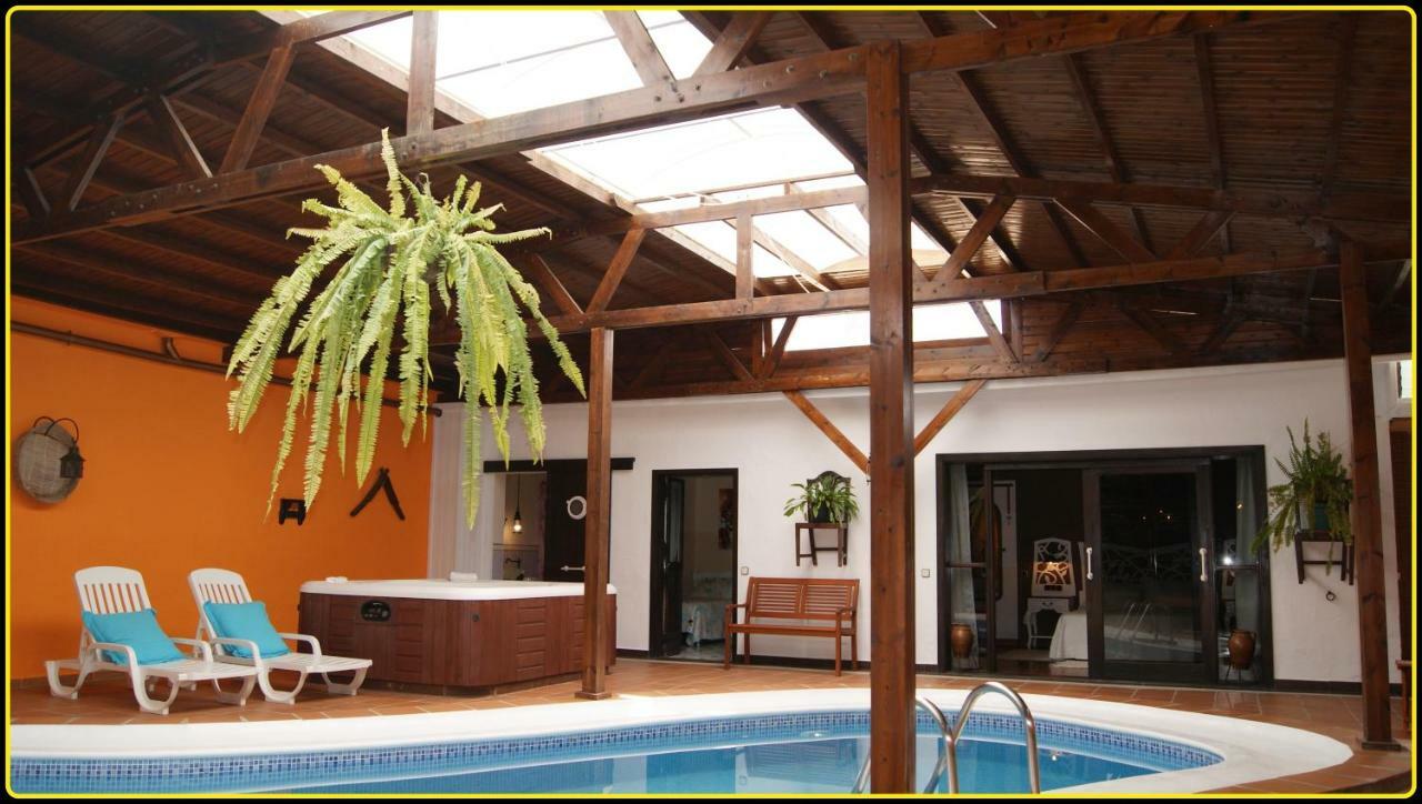 Villa Spa Las Tinajas Triquivijate Eksteriør bilde